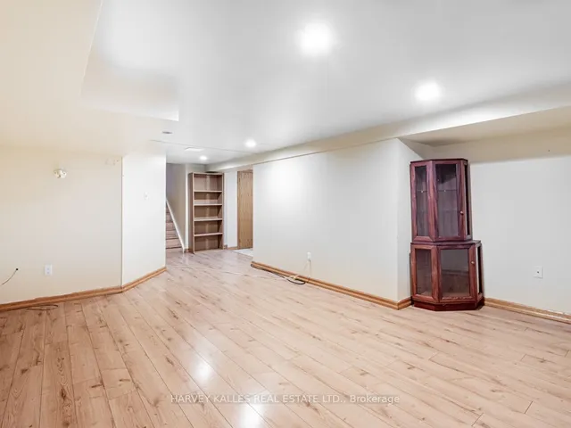 Additional image 28 of 100 Fenside Dr