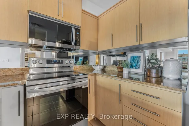 Additional image 4 of 8 Rosebank Dr Unit 7i