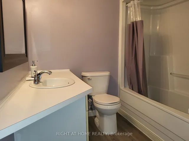 Additional image 16 of 3085 Kingsway Dr Unit 54