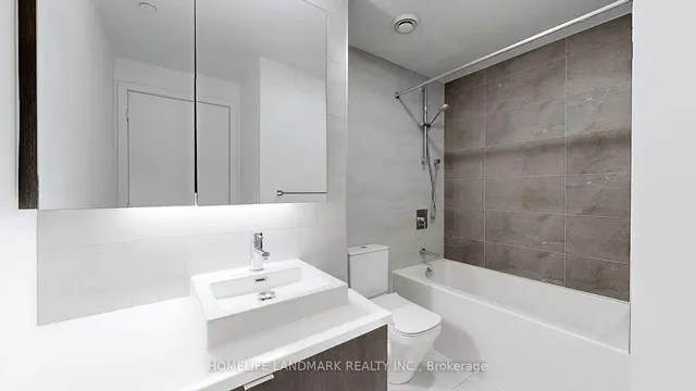 Additional image 24 of 21 Lawren Harris Sq Unit 301