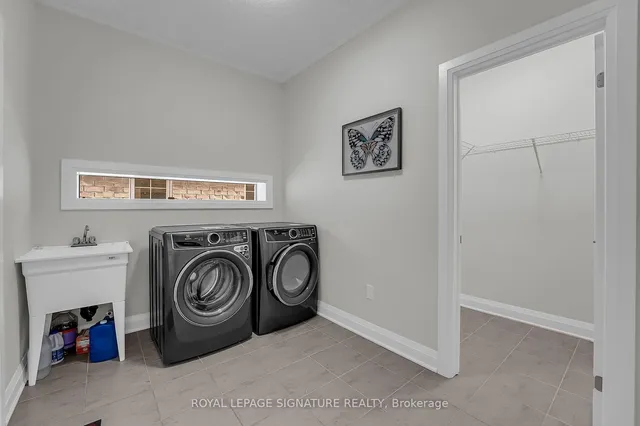 Additional image 26 of 7 Carina St