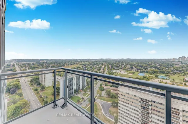 Additional image 27 of 20 Meadowglen Pl Unit 2906