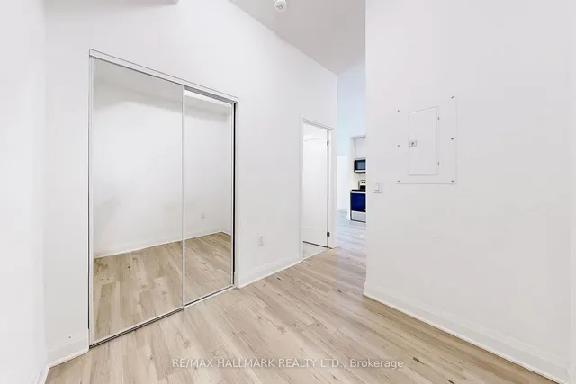 Additional image 22 of 3220 Sheppard Ave Unit 421