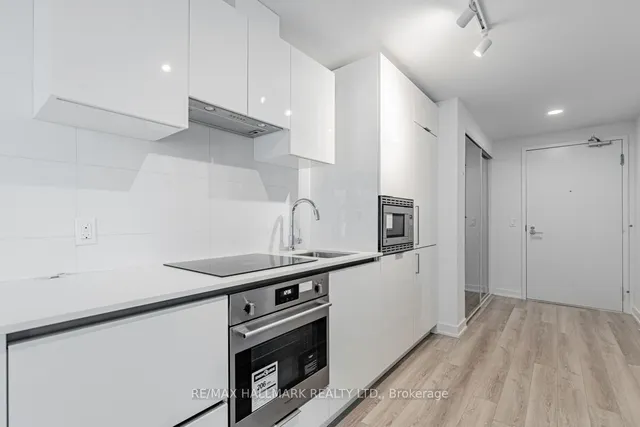 Additional image 8 of 230 Simcoe St Unit 2411