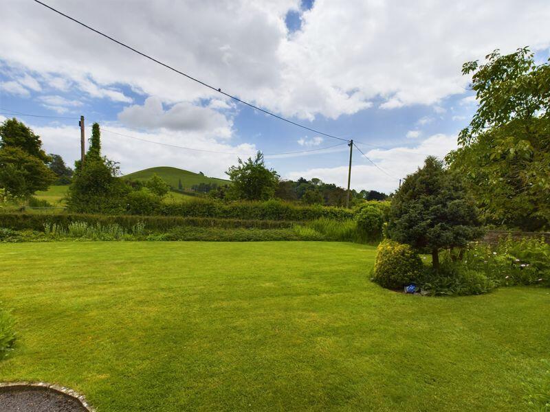 Additional image 12 of Sutton Montis