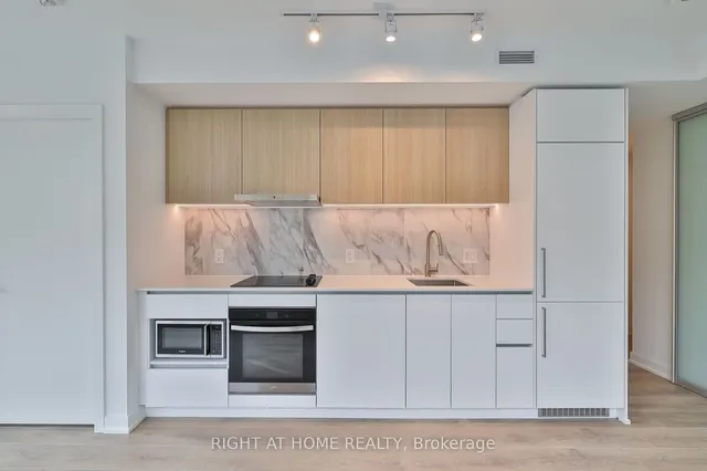 Additional image 30 of 1100 Sheppard Ave Unit 208