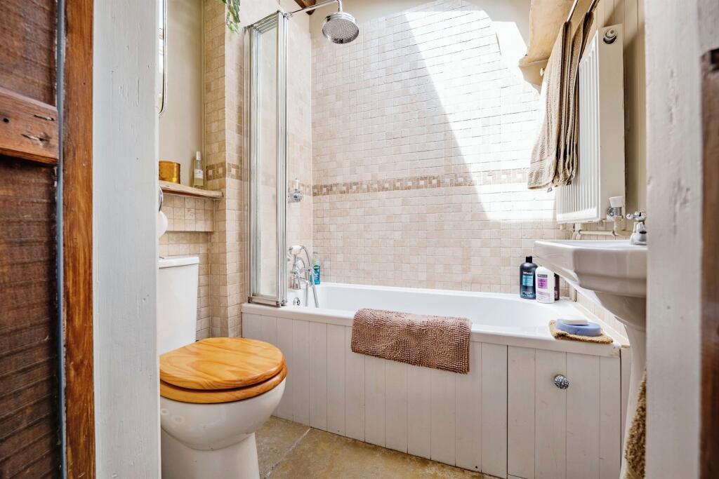 Additional image 12 of High Street, Henstridge, Templecombe