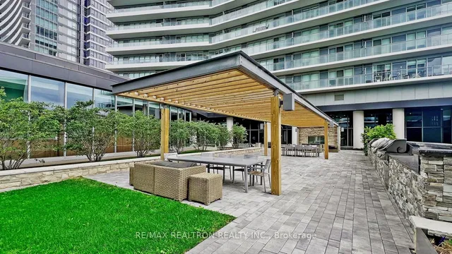 Additional image 26 of 115 Mcmahon Dr Unit 2711