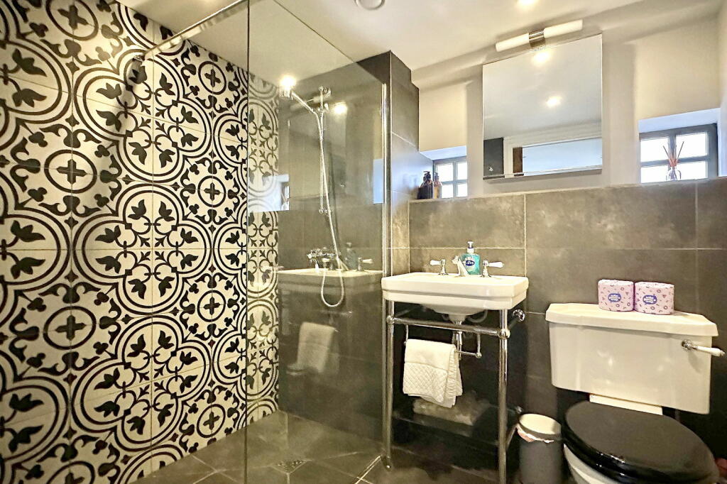 Additional image 9 of Daniel Mews, Bath