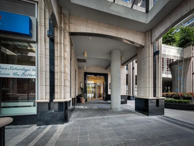 Additional image 36 of 761 Bay St Unit 304