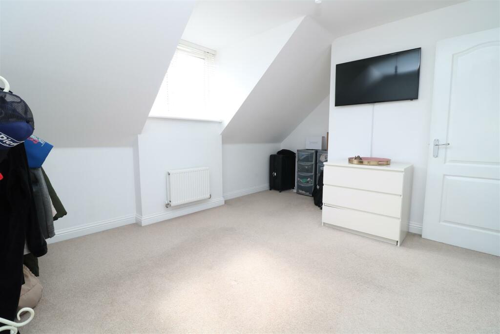 Additional image 11 of Hutton Close, Paxcroft Mead