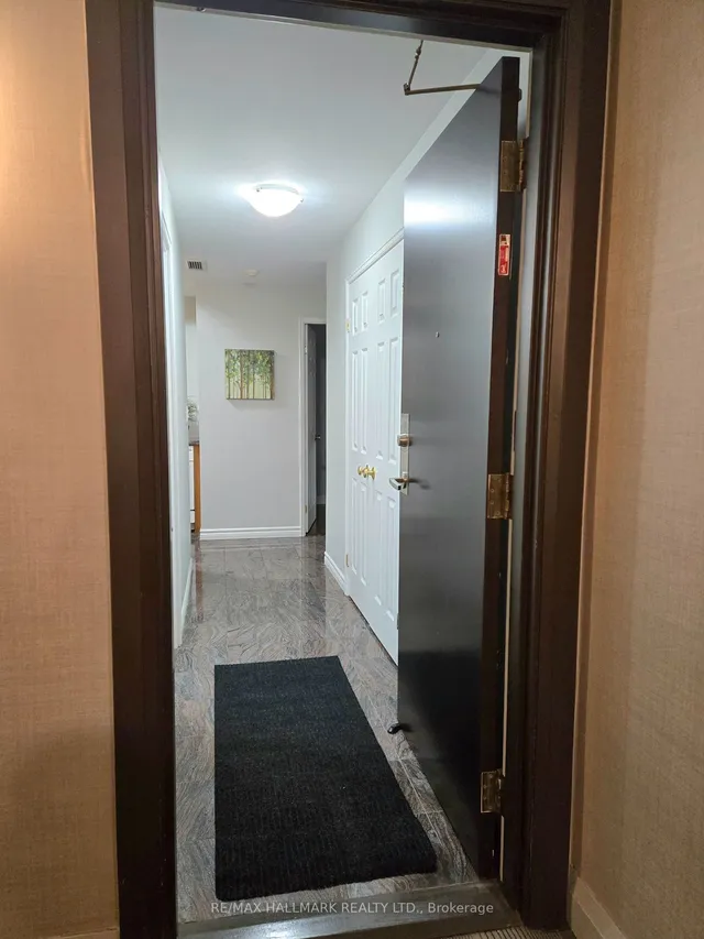 Additional image 4 of 55 Bloor St Unit 1203