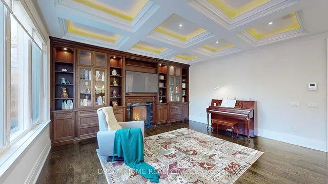 Additional image 7 of 276 Dunview Ave