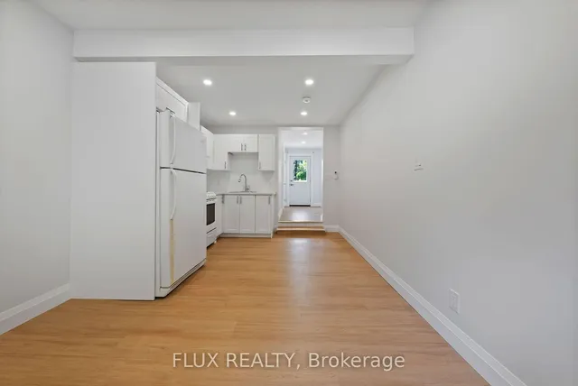 Additional image 22 of 132 Merner Ave