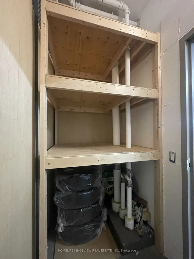 Additional image 16 of 275 Village Green Sq Unit 2220