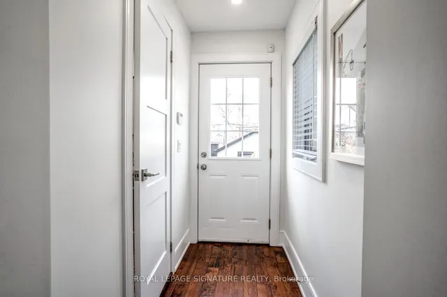 Additional image 8 of 98 Earlscourt Ave