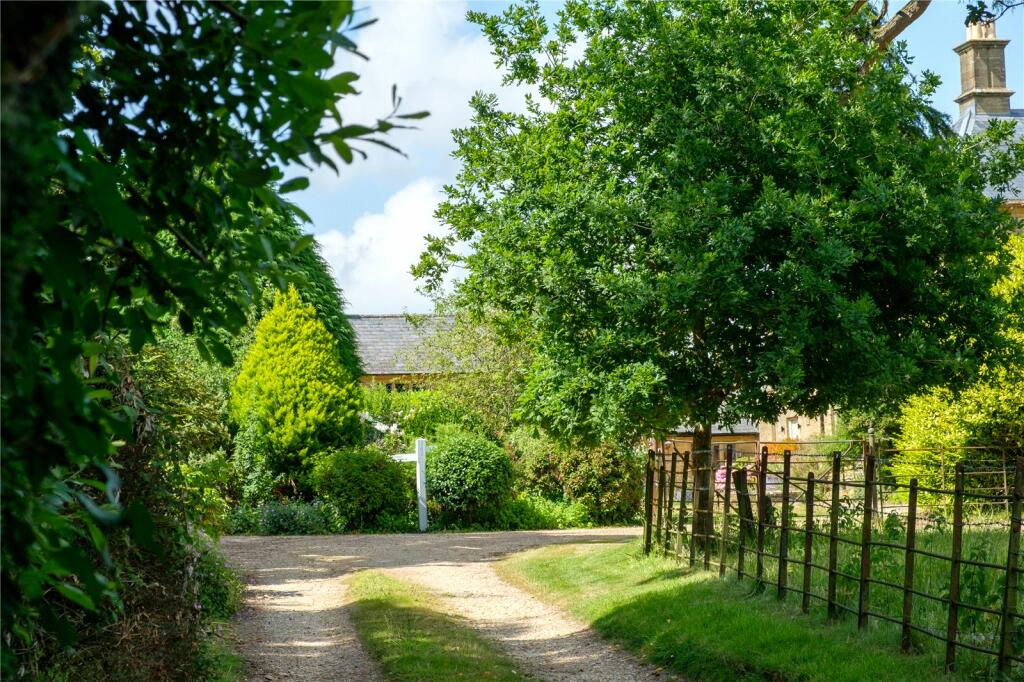 Additional image 24 of High Street, West Coker, Somerset, BA22