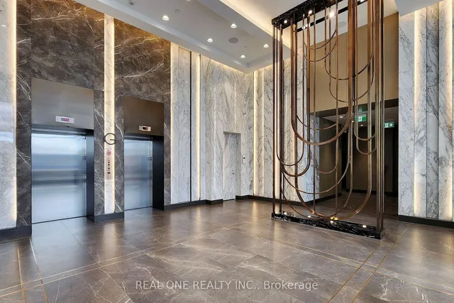 Additional image 9 of 118 Merchants' Wharf Unit 320