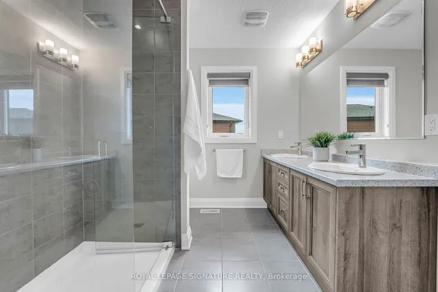 Additional image 17 of 7 Carina St