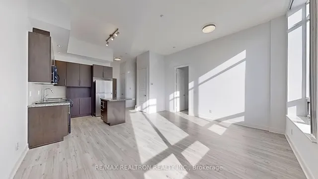 Additional image 16 of 28 Linden St Unit 203