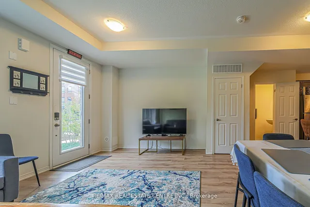 Additional image 3 of 20 Woodstream Dr Unit 8