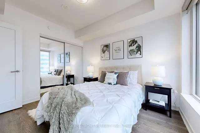 Additional image 26 of 10 York St Unit 1502