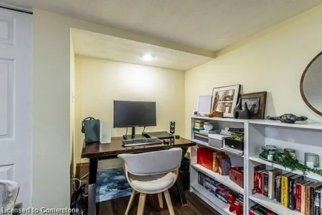 Additional image 29 of 123 Krug St