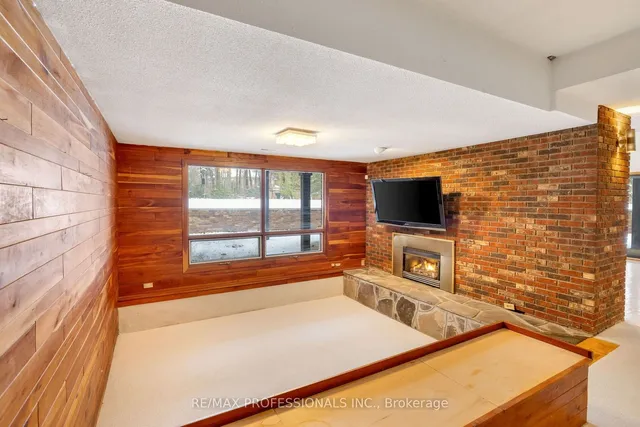 Additional image 35 of 44 Pheasant Lane