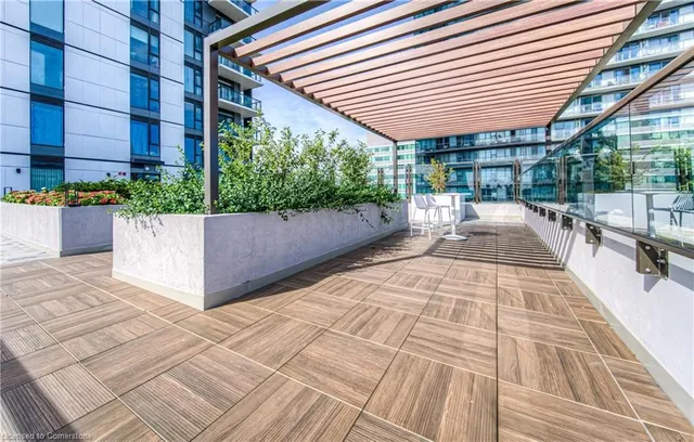 Additional image 21 of 55 Duke St Unit 2207