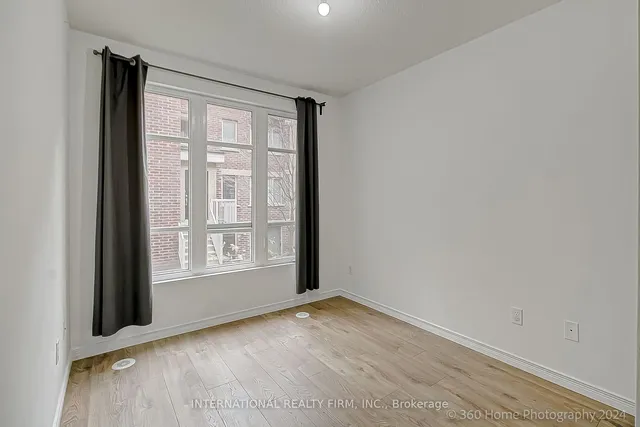 Additional image 21 of 21 Ruttan St Unit TH 141