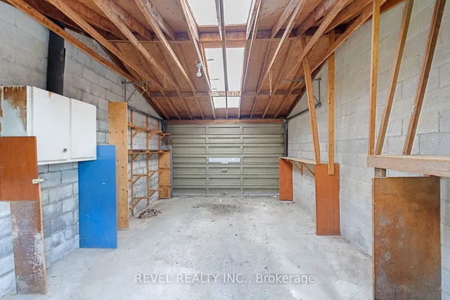 Additional image 31 of 415 Concord Ave