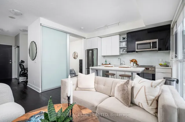 Additional image 10 of 33 Shore Breeze Dr Unit 811