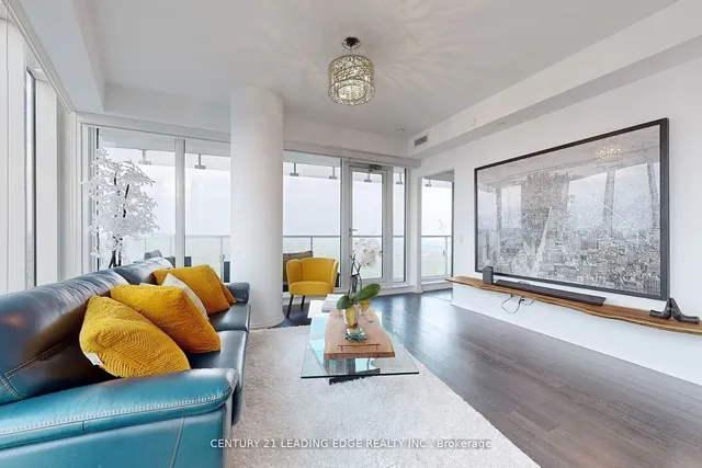 Additional image 7 of 197 Yonge St Unit 5402
