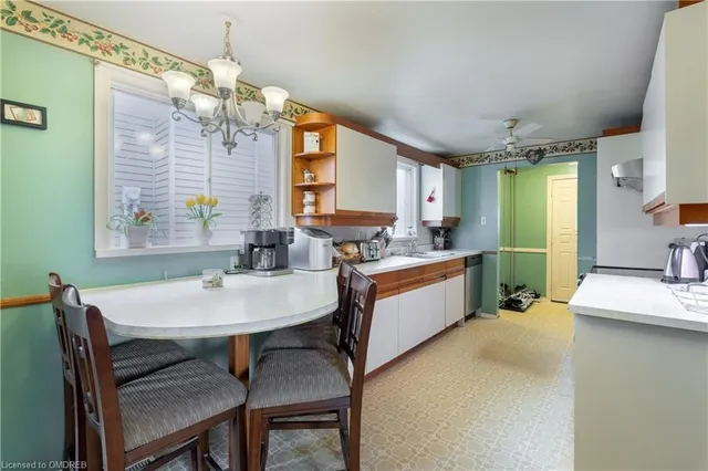 Additional image 9 of 35 Parkland Cres