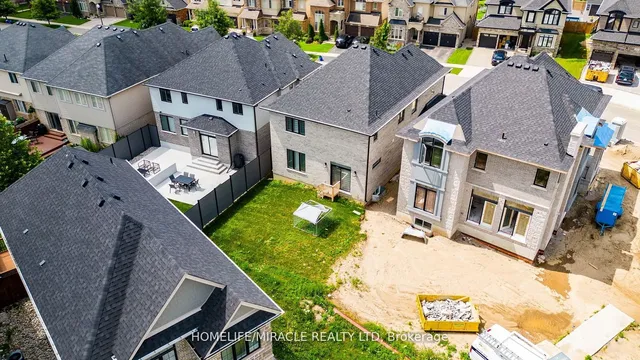 Additional image 34 of 80 Doon Creek St