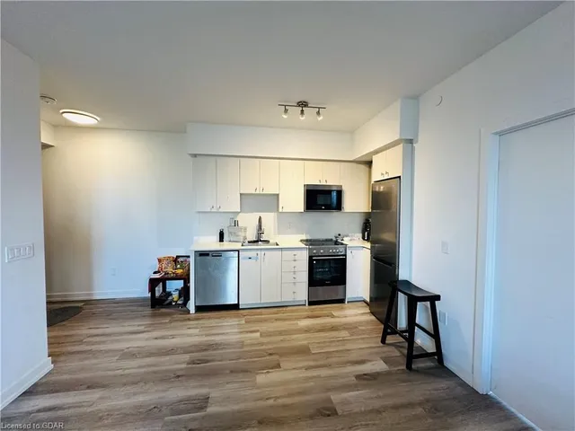 Additional image 21 of 5 Wellington St Unit 612