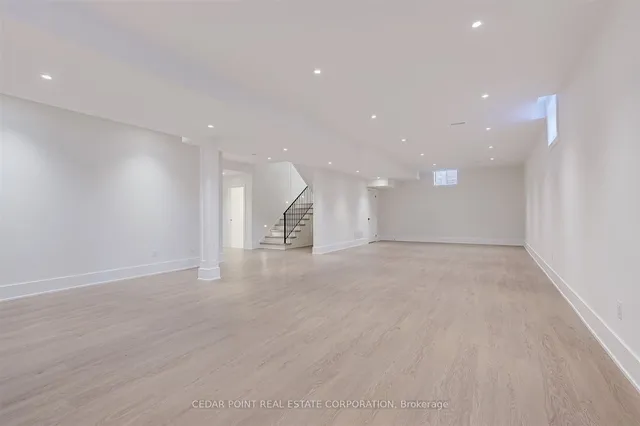 Additional image 33 of 15 Drury Lane