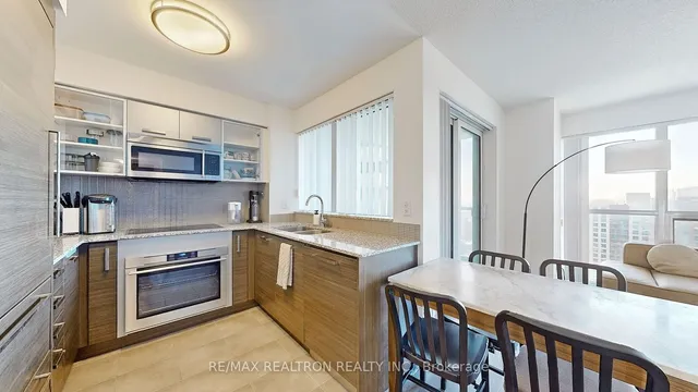 Additional image 10 of 5168 Yonge St. St Unit 2003