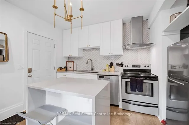 Additional image 3 of 11 MANSION St