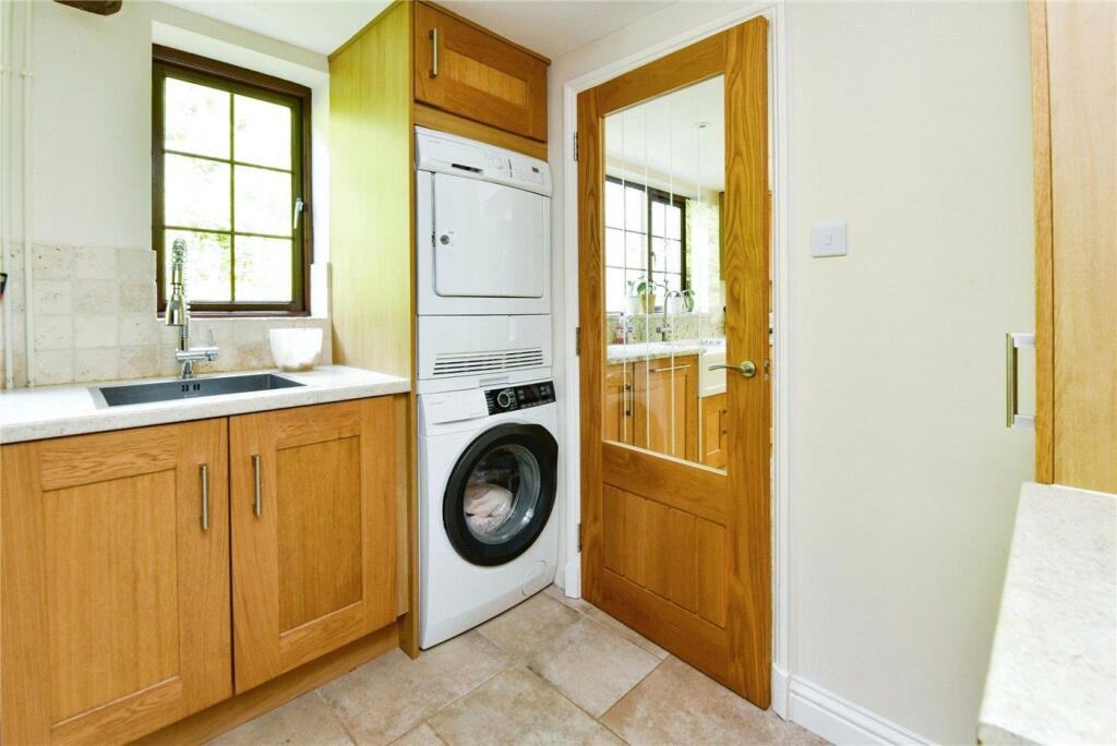 Additional image 16 of Salisbury Hollow, Edington