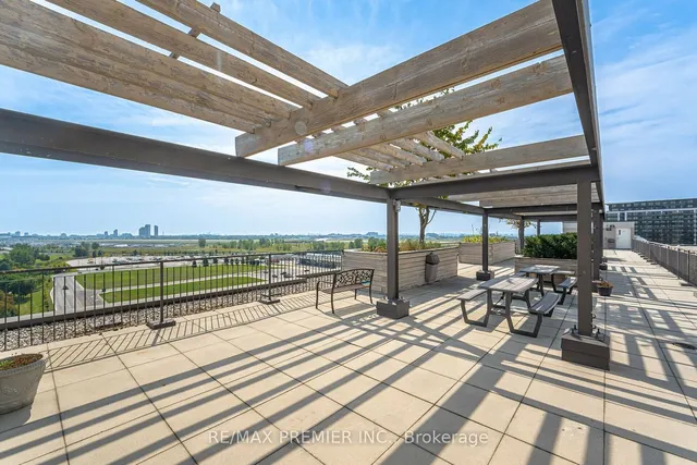 Additional image 37 of 1030 Sheppard Ave Unit 512