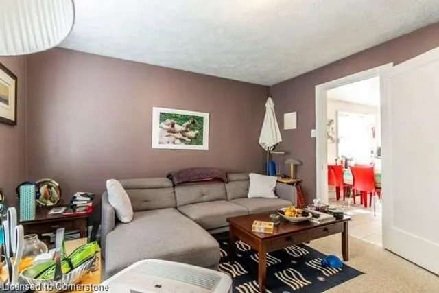 Additional image 38 of 123 Krug St