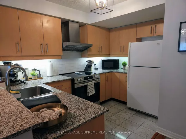 Additional image 6 of 300 Bloor St Unit 504