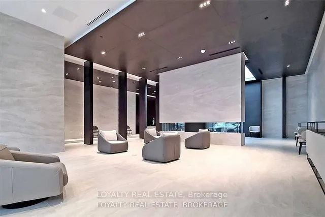 Additional image 7 of 2221 Yonge St Unit 2104