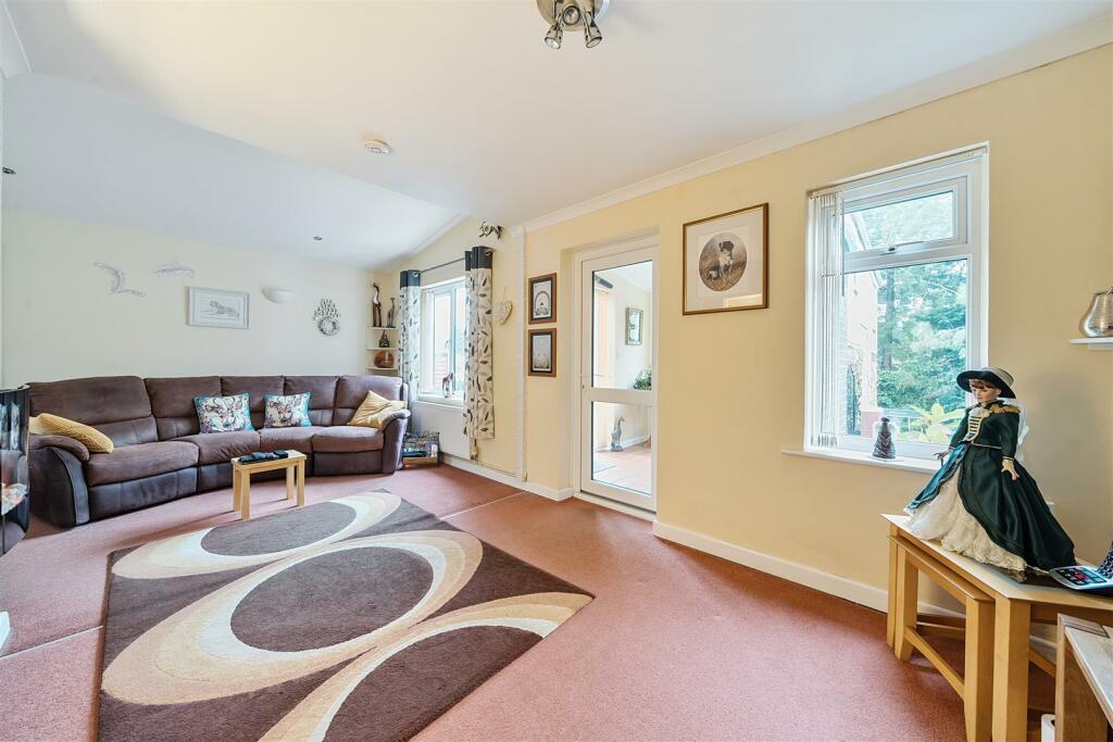 Additional image 8 of Monks Dale, Yeovil