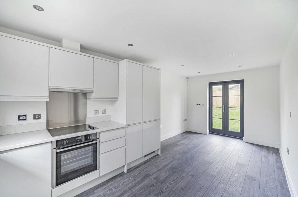 Additional image 8 of King Alfred's Drive, Wincanton, Somerset, BA9