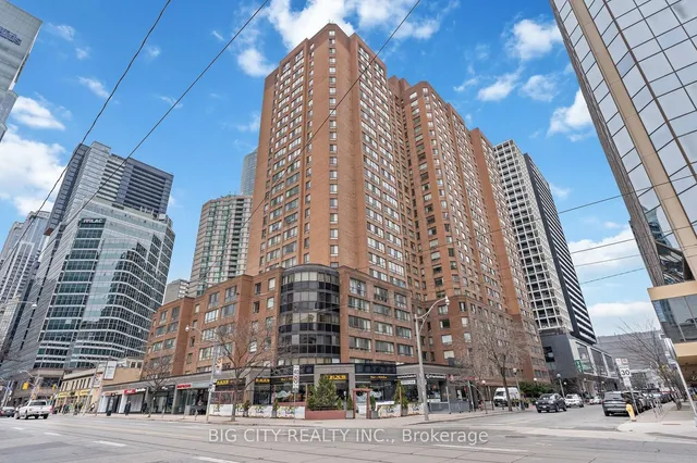 Additional image 20 of 633 Bay St Unit 721