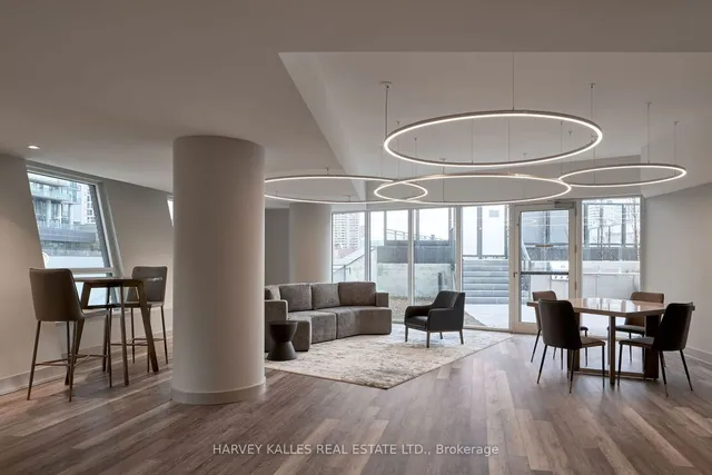 Additional image 31 of 99 John St Unit 4504