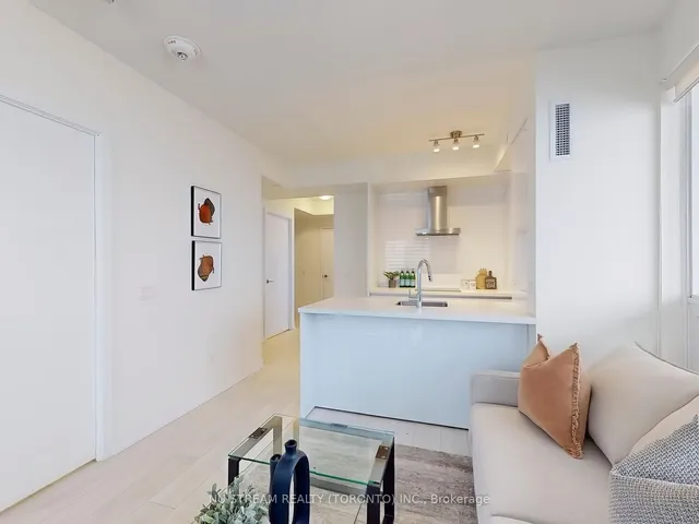 Additional image 7 of 2221 YONGE St Unit 5109