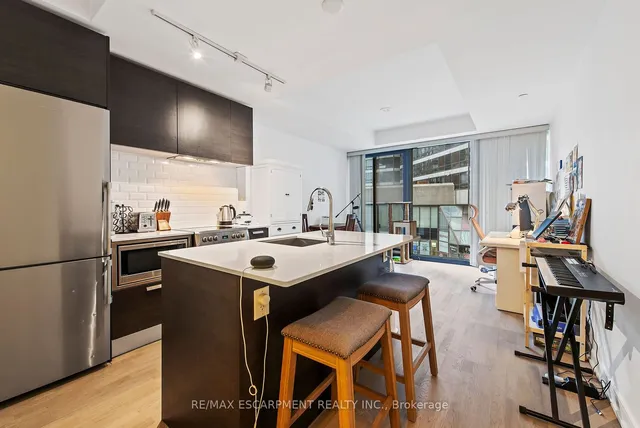 Additional image 10 of 57 St Joseph St Unit 206